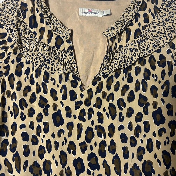 Vineyard Vines Borderline Ruffle Long Sleeve Blouse Women S Cheetah Lined - Picture 3 of 11